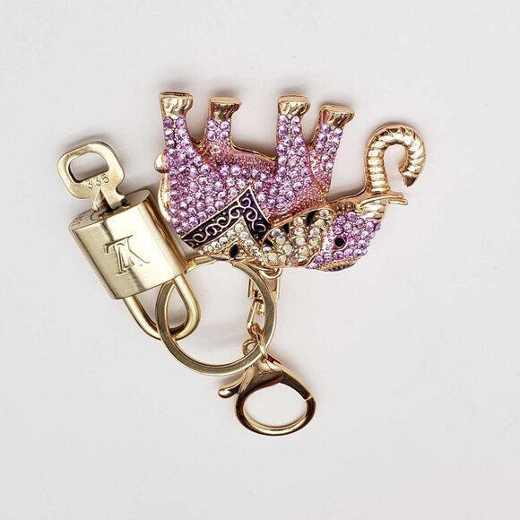 Authentic Louis Vuitton Lock & Key with unbranded Bagcharm, Keycharm 121825 - Picture 7 of 7